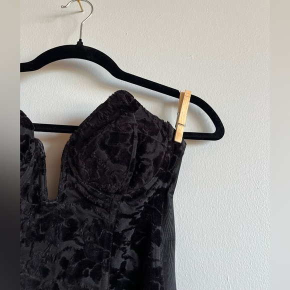 Vintage Felina Veronica velvet floral corset - Picture 2 of 5